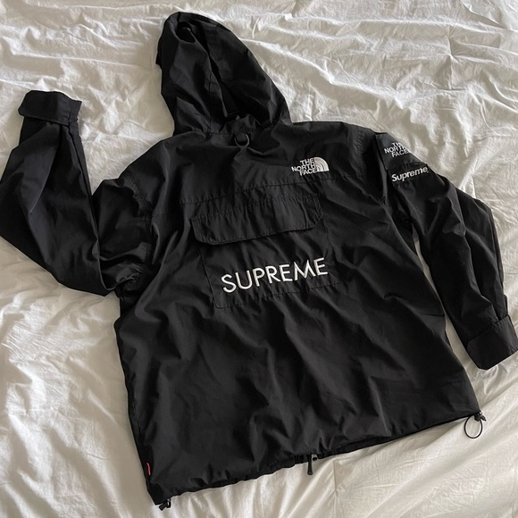 SUPREME × The North Face Black Utility Jacket Size S - Picture 5 of 16